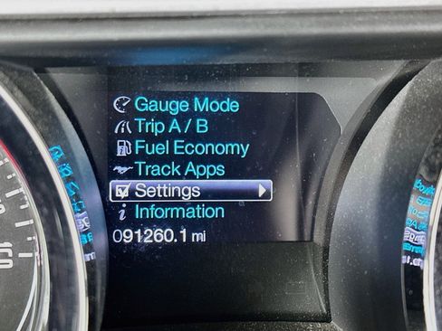 Used 2014 Ford Mustang Premium RWD image 19