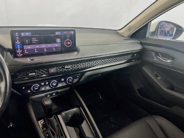 Certified 2023 Honda Accord EX-L image 16