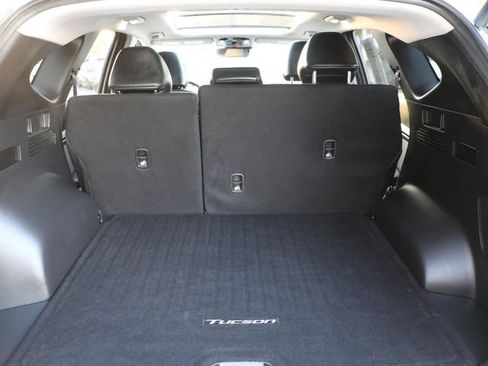 Used 2024 Hyundai Tucson Limited AWD/4WD image 15