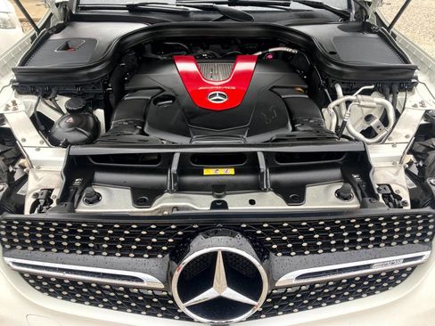 Used 2019 Mercedes-Benz GLC 43 AMG 4MATIC image 17
