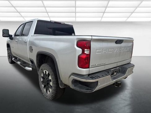 Used 2020 Chevrolet Silverado 2500 LT w/ All Star Edition AWD/4WD image 4