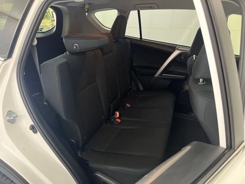 Used 2017 Toyota RAV4 LE w/ All Weather Liner Package FWD image 21