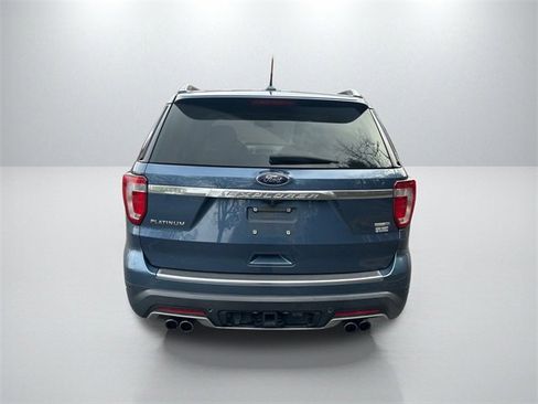 Used 2018 Ford Explorer Platinum image 6