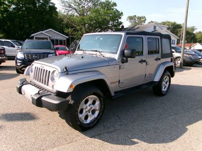 Used 2015 Jeep Wrangler Unlimited Sahara w/ Connectivity Group