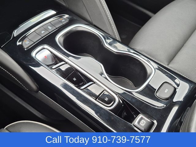 Used 2023 Buick Envision Essence FWD image 26
