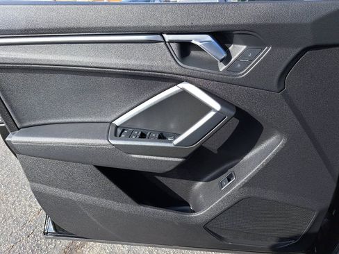 Used 2022 Audi Q3 2.0T Premium AWD/4WD image 29