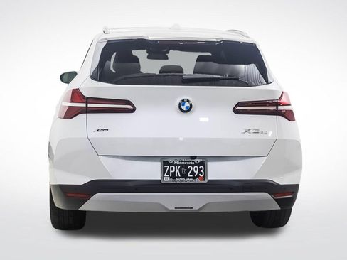 Used 2025 BMW X3 xDrive30i w/ Convenience Package AWD/4WD image 4