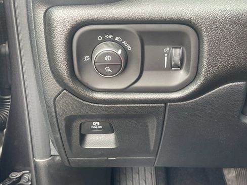 New 2026 RAM 1500 Express image 28