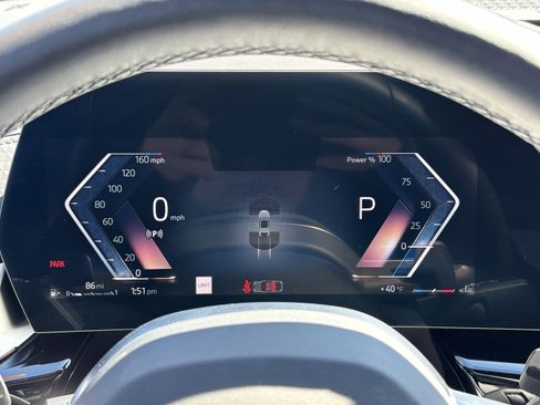 Certified 2025 BMW X2 xDrive28i image 21