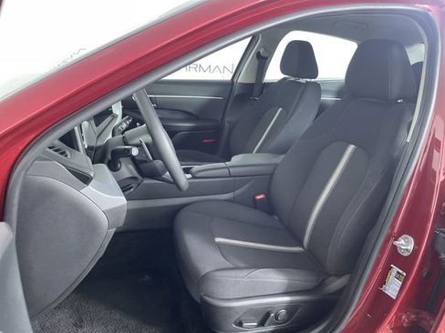 Used 2024 Hyundai Sonata SEL FWD image 19