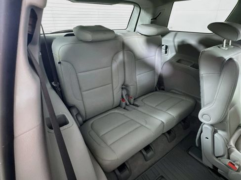 Used 2019 GMC Acadia SLT FWD image 14