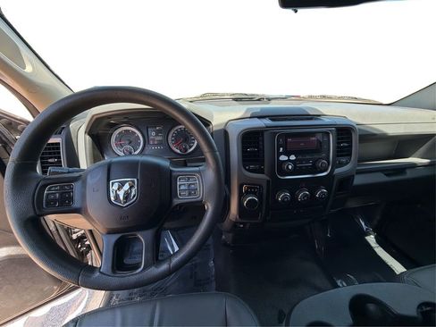 Used 2019 RAM 1500 Tradesman RWD image 23