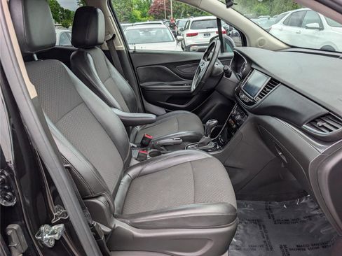 Used 2018 Buick Encore Preferred AWD/4WD image 11