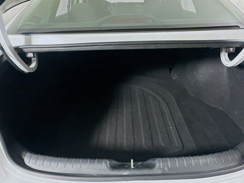 Used 2024 Hyundai Elantra SEL image 28