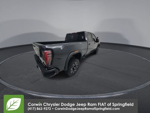 Used 2024 GMC Sierra 2500 AT4X AWD/4WD image 8