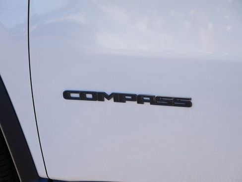 New 2026 Jeep Compass Latitude image 16