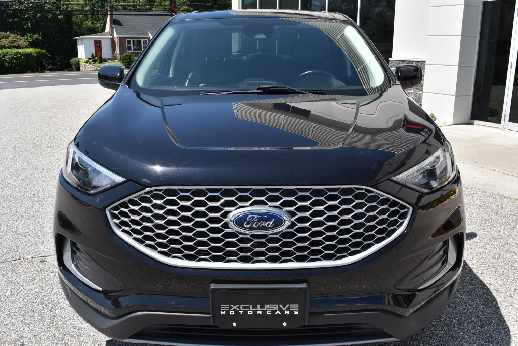 Used 2024 Ford Edge SEL AWD/4WD image 3