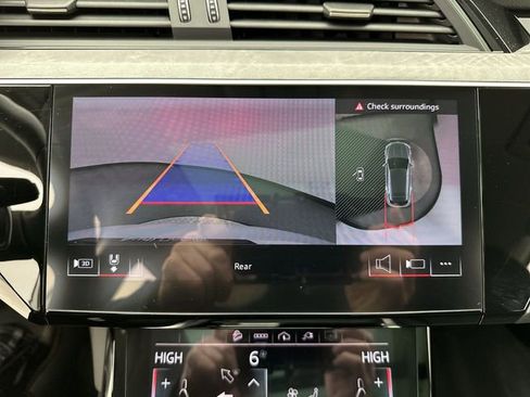 Certified 2024 Audi Q8 e-tron Premium Plus image 17