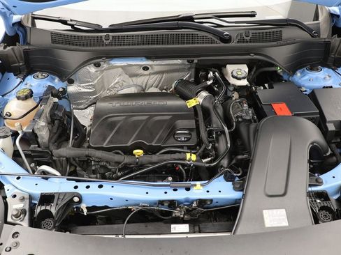 Used 2024 Chevrolet Trax RS w/ Sunroof Package image 28