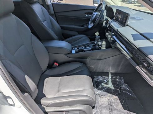 Certified 2025 Honda Accord Touring image 24