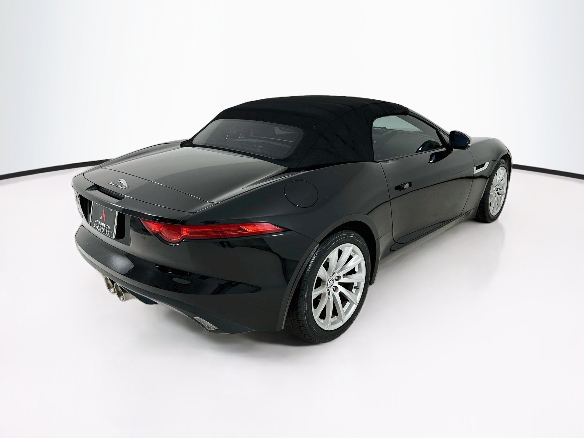 Used 2014 Jaguar F-TYPE Convertible RWD image 8