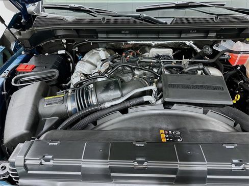 New 2025 GMC Sierra 2500 Denali w/ Denali Reserve Package image 10