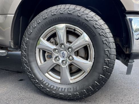Used 2018 Ford F150 XLT w/ Equipment Group 302A Luxury AWD/4WD image 14