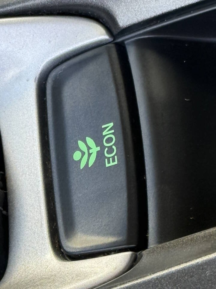 Used 2019 Honda Accord LX image 15