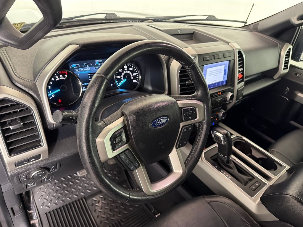 Used 2020 Ford F150 Lariat w/ Equipment Group 502A Luxury AWD/4WD image 14