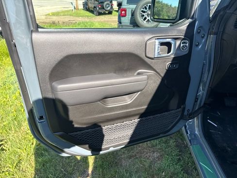New 2026 Jeep Wrangler Unlimited Sport AWD/4WD image 17