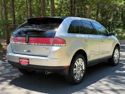 Used 2009 Lincoln MKX AWD image 5