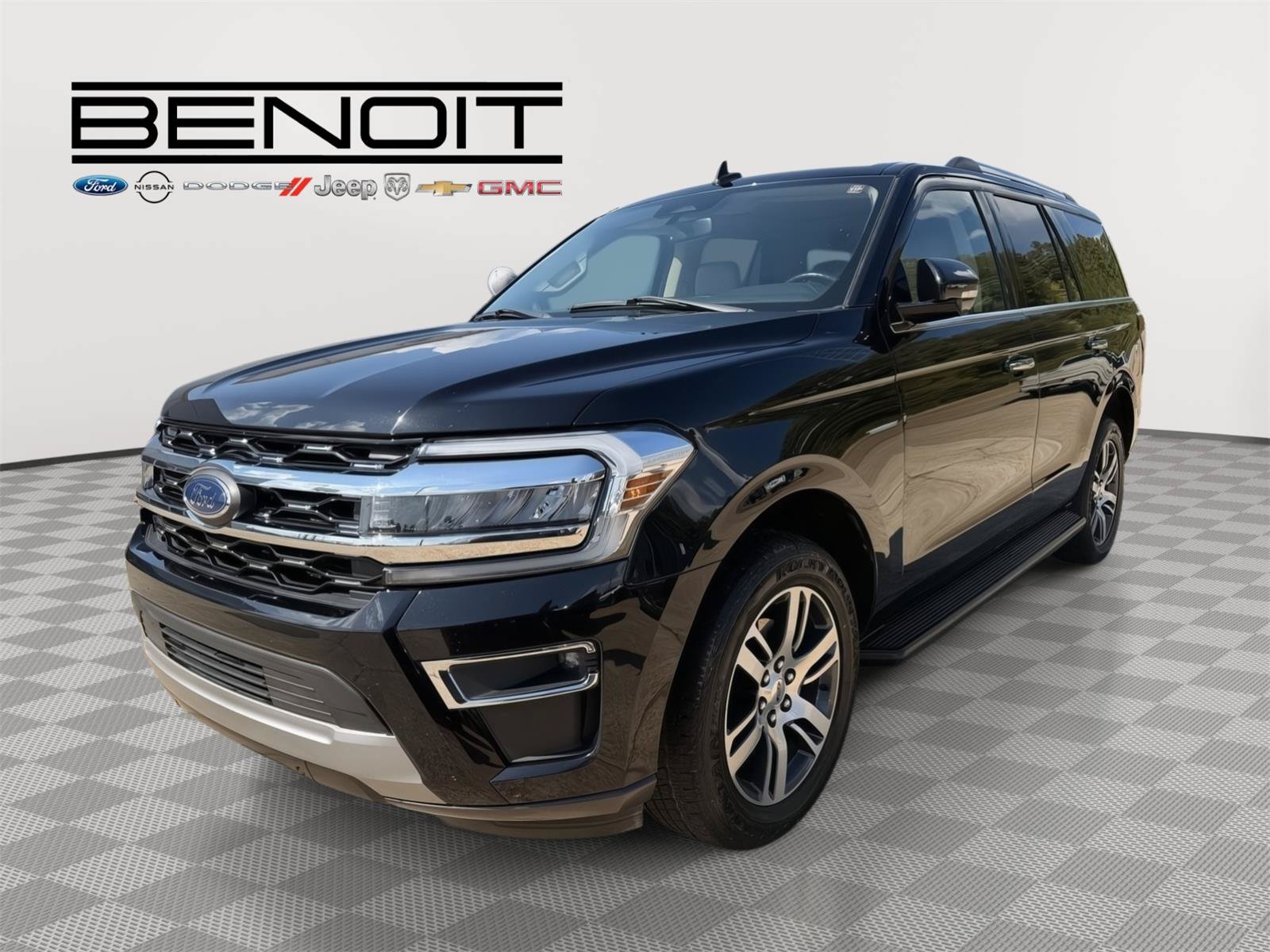 Used 2024 Ford Expedition Limited AWD/4WD image 1