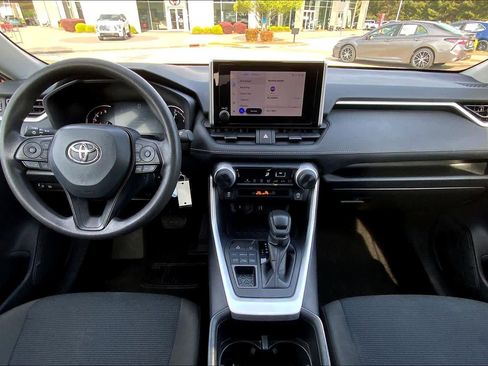 Used 2024 Toyota RAV4 LE image 15