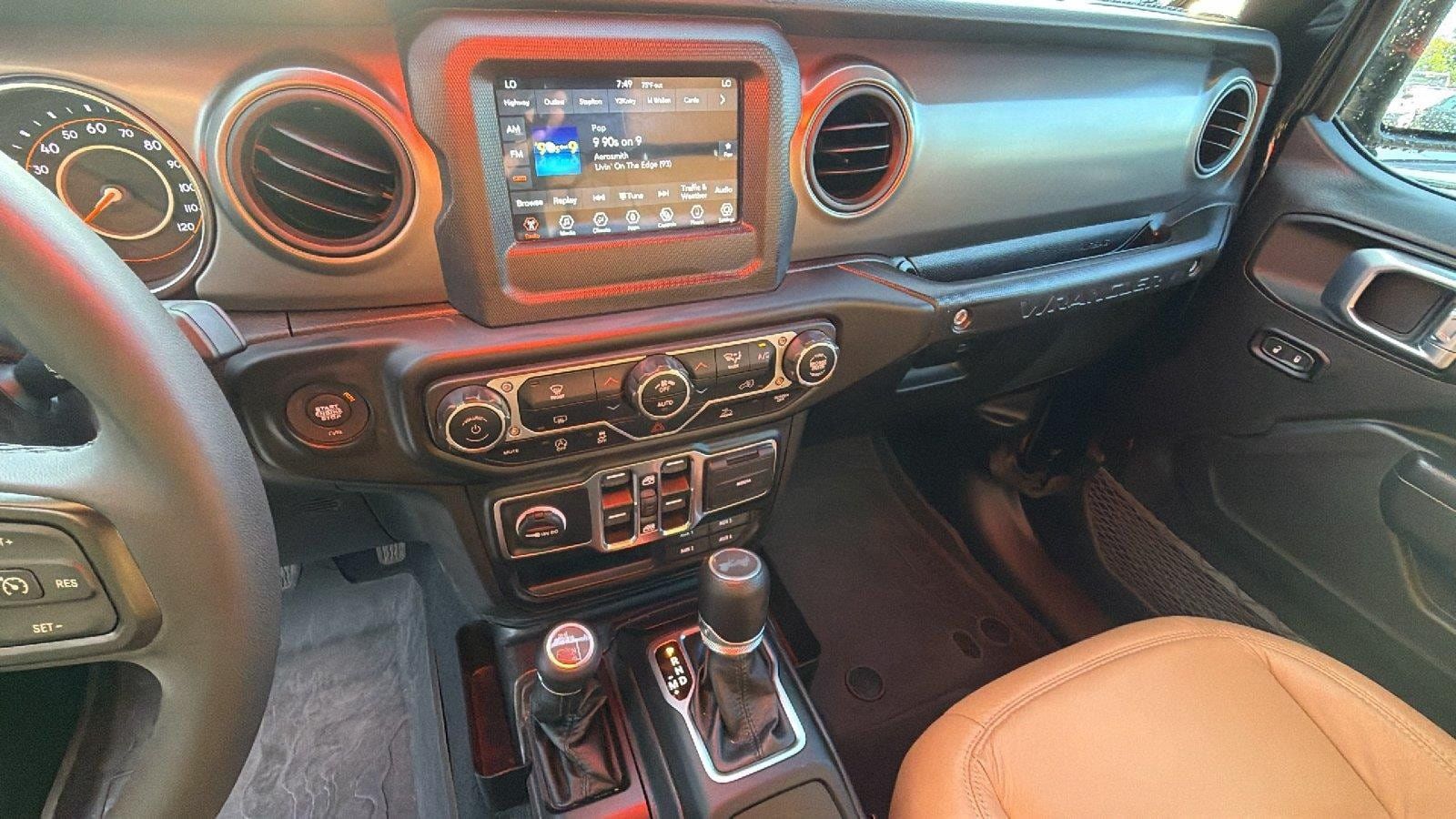 Used 2023 Jeep Wrangler Unlimited Sport AWD/4WD image 5