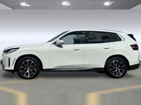 Used 2025 BMW X3 xDrive30i w/ Convenience Package AWD/4WD image 2