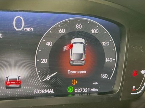 Used 2023 Honda Civic Sport Touring image 12