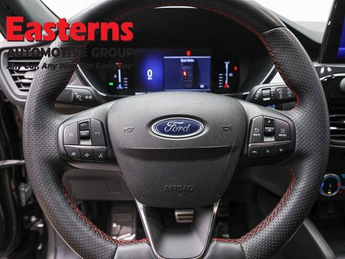 Used 2024 Ford Escape ST-Line AWD/4WD image 10