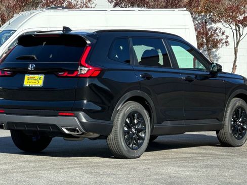 Used 2026 Honda CR-V Sport image 3