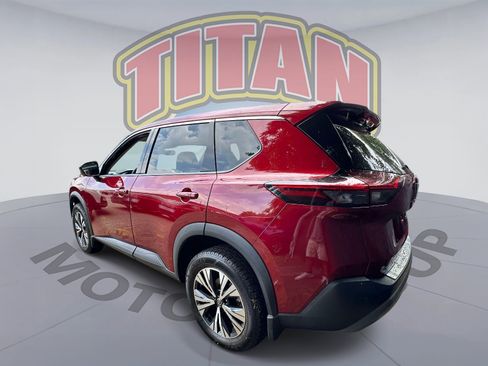 Used 2021 Nissan Rogue SV AWD/4WD image 3