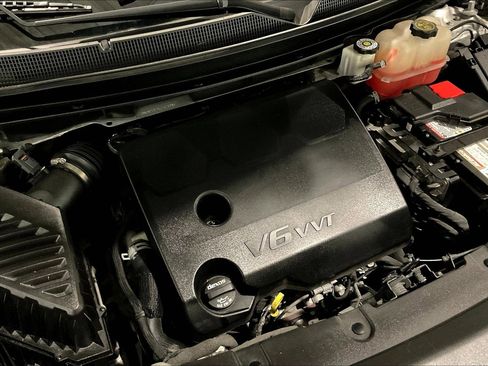 Used 2022 Chevrolet Traverse LS image 32