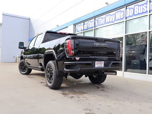 New 2026 GMC Sierra 3500 AT4 w/ AT4 Premium Plus Package AWD/4WD image 48