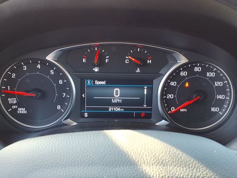 Certified 2024 GMC Terrain SLE w/ Driver Convenience Package image 20