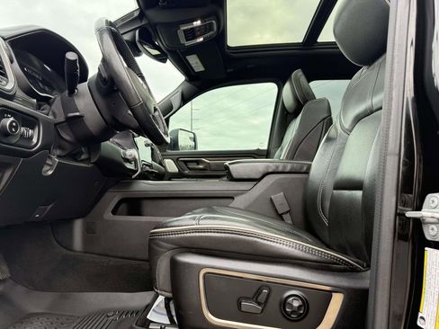 Used 2019 RAM 1500 Limited image 23