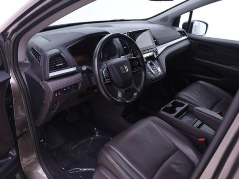 Used 2019 Honda Odyssey EX-L image 3