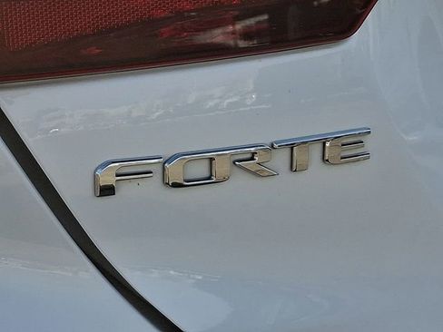Used 2021 Kia Forte GT w/ GT2 Package image 33