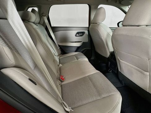 Used 2023 Nissan Rogue SV FWD image 34