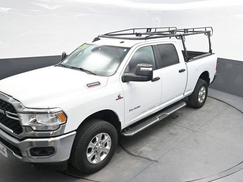 Used 2023 RAM 2500 Big Horn w/ Level 1 Equipment Group AWD/4WD image 26