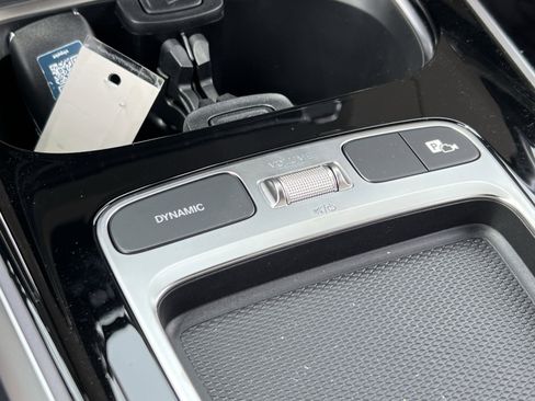 New 2026 Mercedes-Benz GLB 250 4MATIC image 39