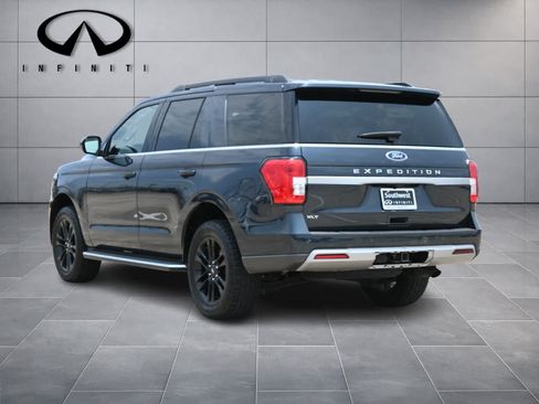 Used 2022 Ford Expedition XLT RWD image 5