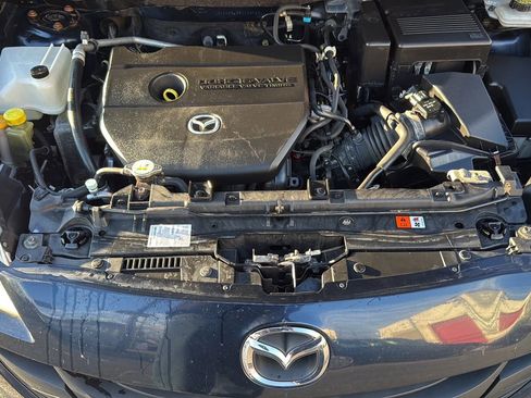 Used 2014 MAZDA MAZDA5 Sport image 24